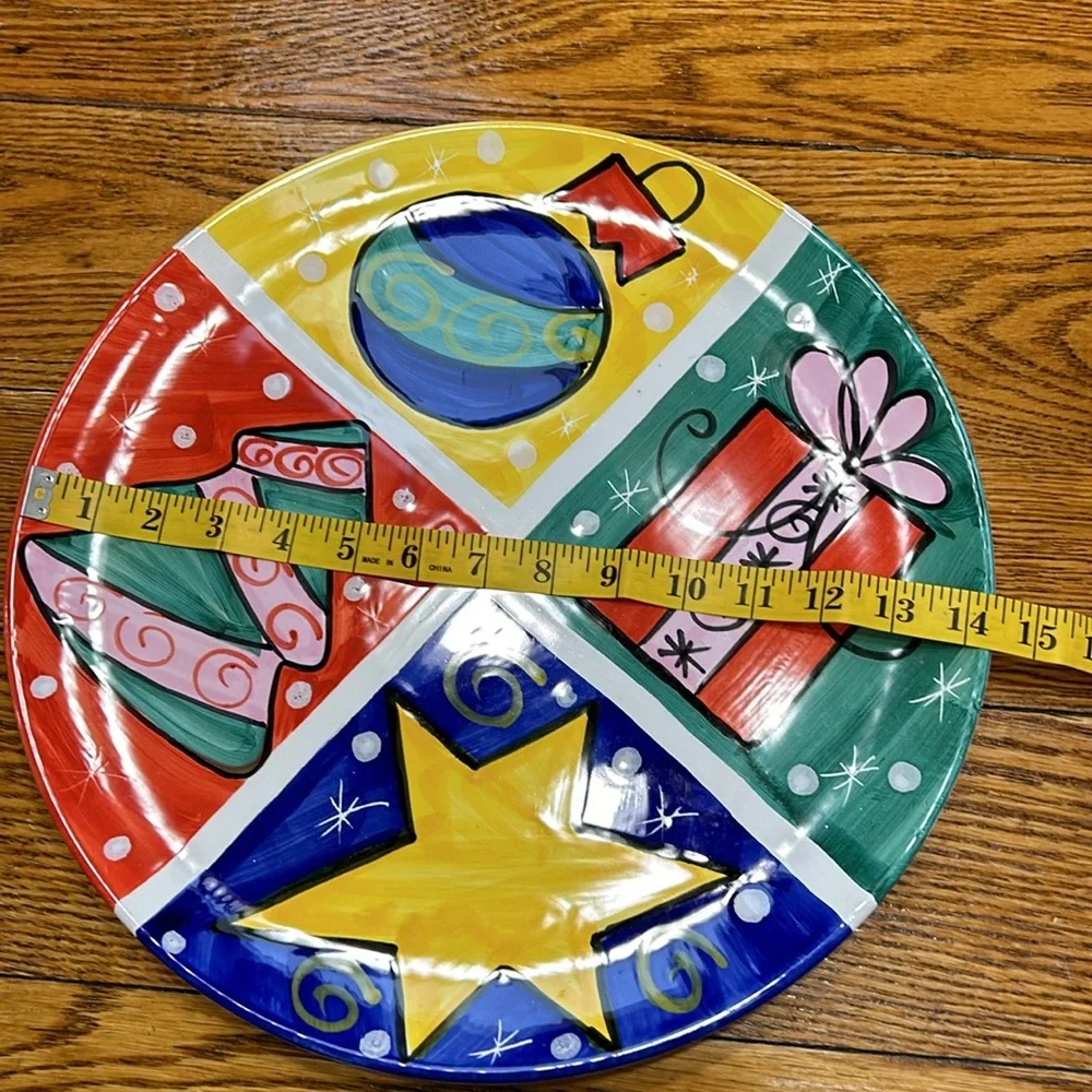 Pier 1 Christmas themed 14” cookie/serving tray. Great condition.